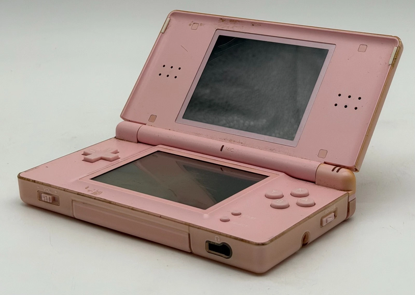 Nintendo DS Lite Rosa vor der Aufbereitung